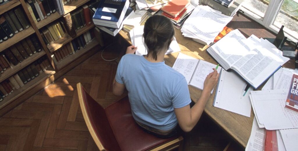 Studencie, znajdź sobie zbór